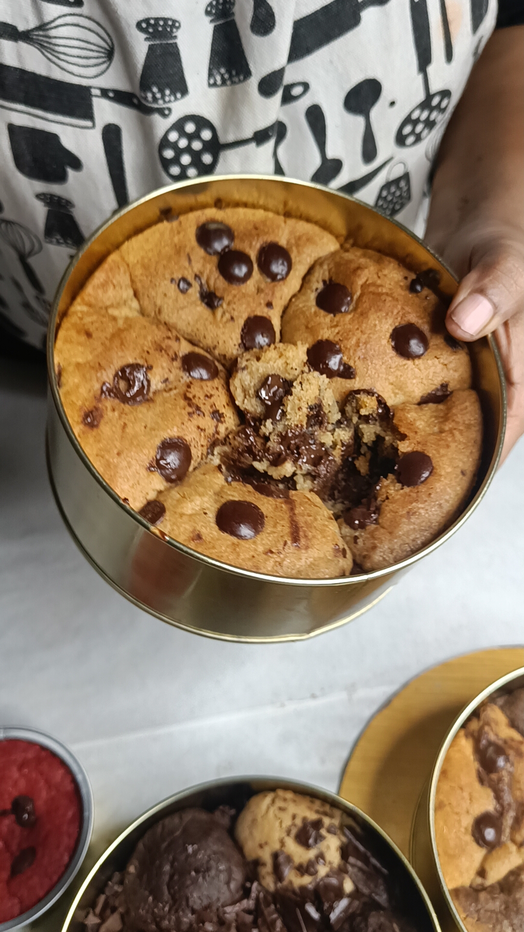 Assorted bakery-style tin cookies from the Cookie Tin Masterclass